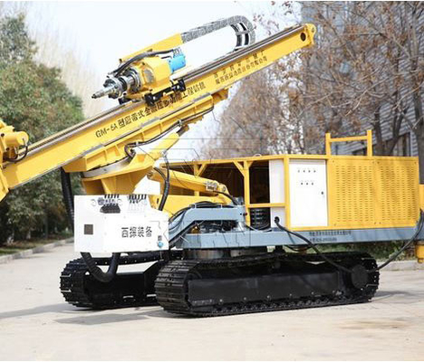 Diesel 55kW  200 m Depth Multifunctional Engineering Drilling Rig for Tunnel Pipe Shed Support in Kazakhstan