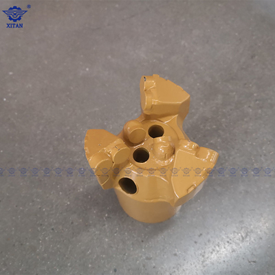 Three Wings Diamond PDC Drill Bit For Cement Injection